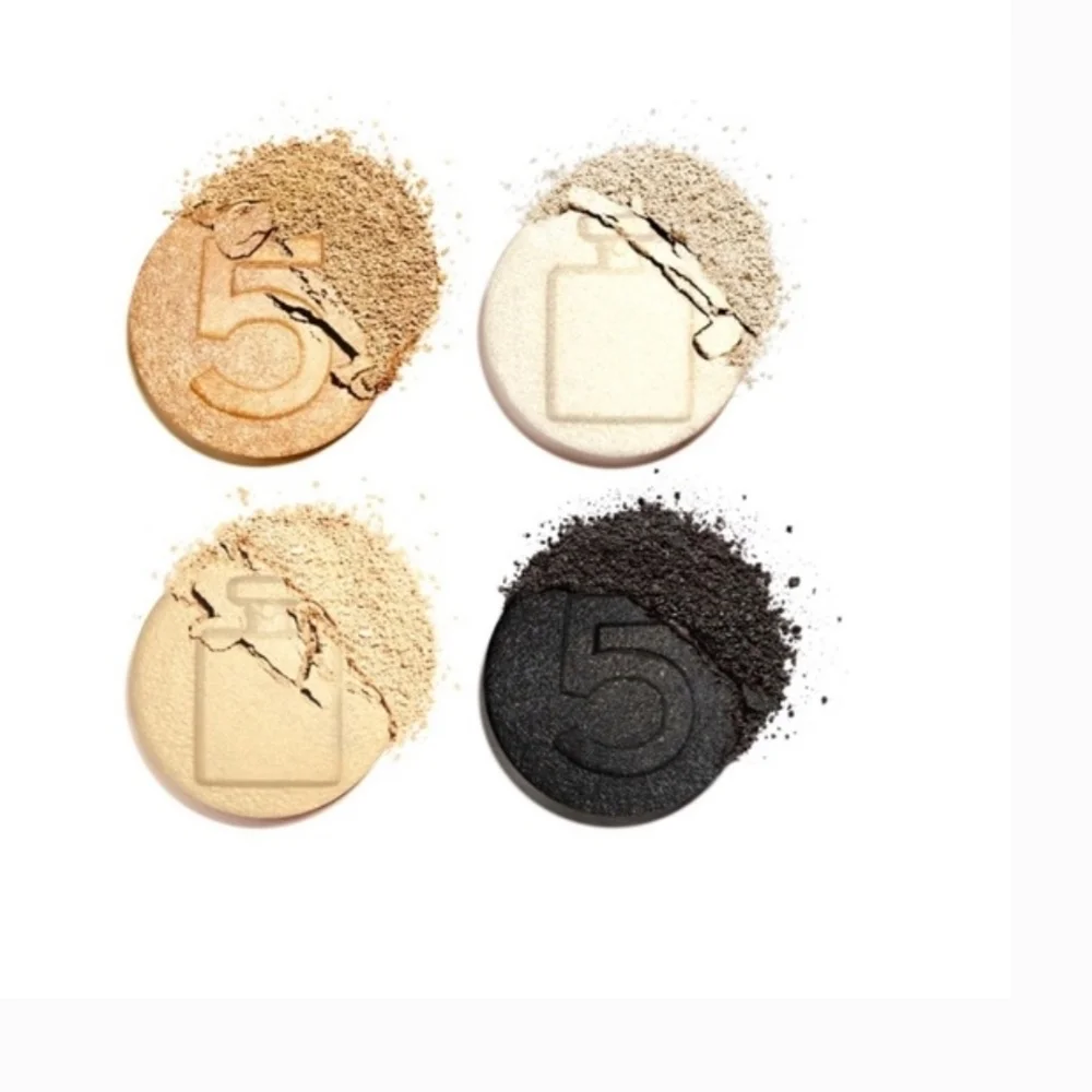 Chanel Holiday Limited Edition LES 4 OMBRES N° 5 Multi-Effect Quadra Eyeshadow